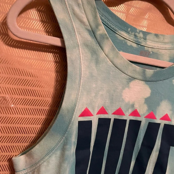 NIKE~GRAPHIC TEE~TIE DYE~SLEEVELESS TOP~SM - Picture 3 of 5